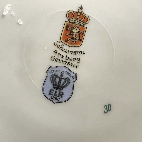 Set of 2 Schumann Arzberg dessert fruit plates vintage Gold Rimmed - Picture 2 of 9